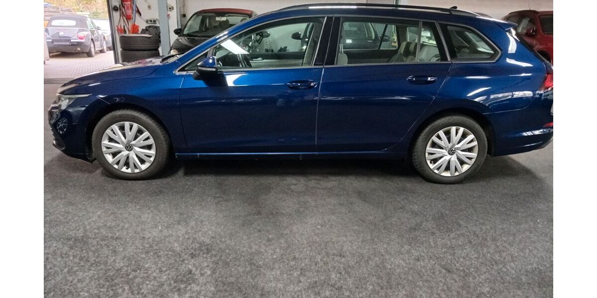 VW Golf 103.000 km 15.900 &euro; Rüsselsheim 65428
