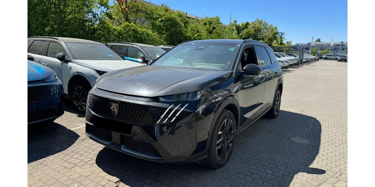 Peugeot 5008 27.242 km 26.580 &euro; Rüsselsheim 65428