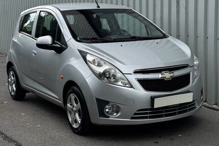 Chevrolet Spark 185.000 km 1.990 € Wiesbaden 65203