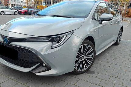 Toyota Corolla 72.910 km 21.900 € Rüsselsheim 65428