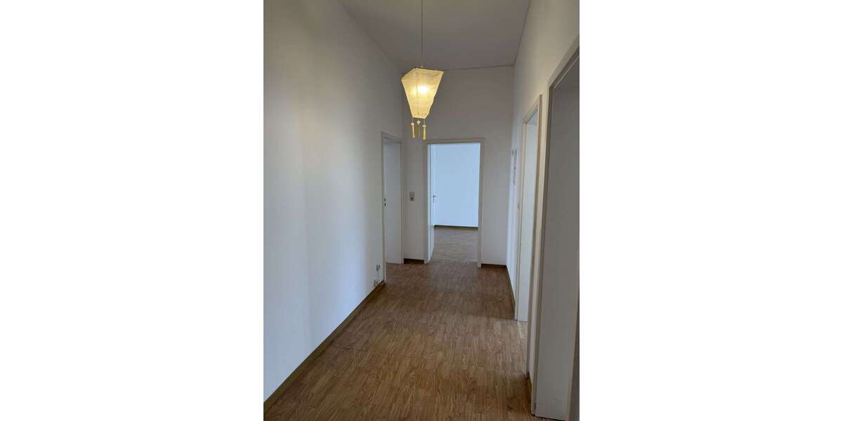 Etagenwohnung Wiesbaden Mitte - 2 Zimmer, 63 m&sup2;, 720&euro; | Angebot:25582099