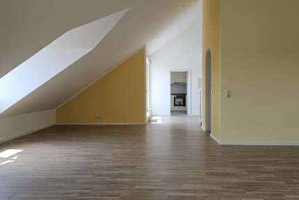 Wohnung Kelkheim - 2 Zimmer, 124 m&sup2;, 1.450&euro; | Angebot:25327223