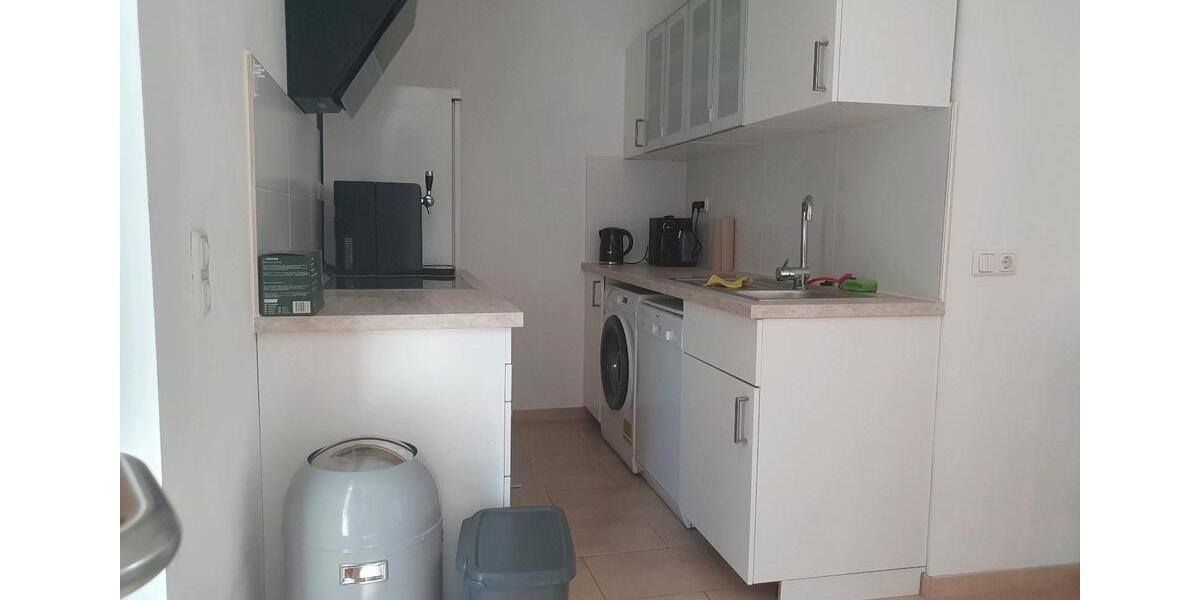 Erdgeschoßwohnung Wiesbaden Biebrich - 2 Zimmer, 44 m&sup2;, 960&euro; | Angebot:26338601