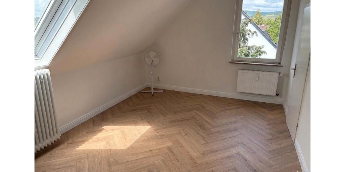 Maisonettenwohnung Eltville am Rhein - 6 Zimmer, 150 m&sup2;, 2.120&euro; | Angebot:26626599