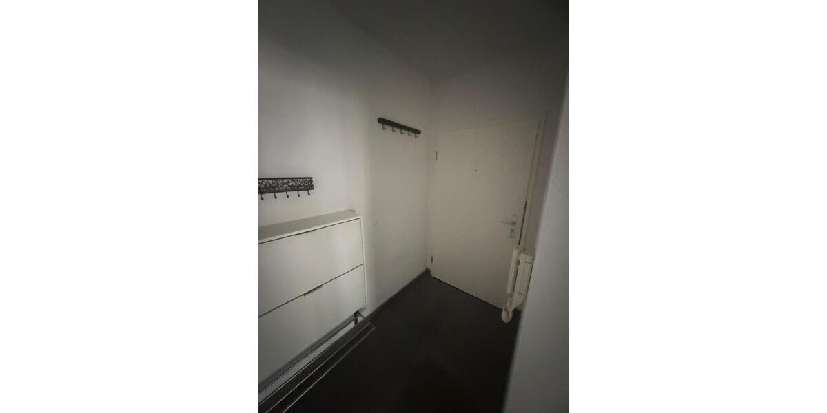 Etagenwohnung Wiesbaden Biebrich - 2 Zimmer, 73 m&sup2;, 310.000&euro; | Angebot:26221786