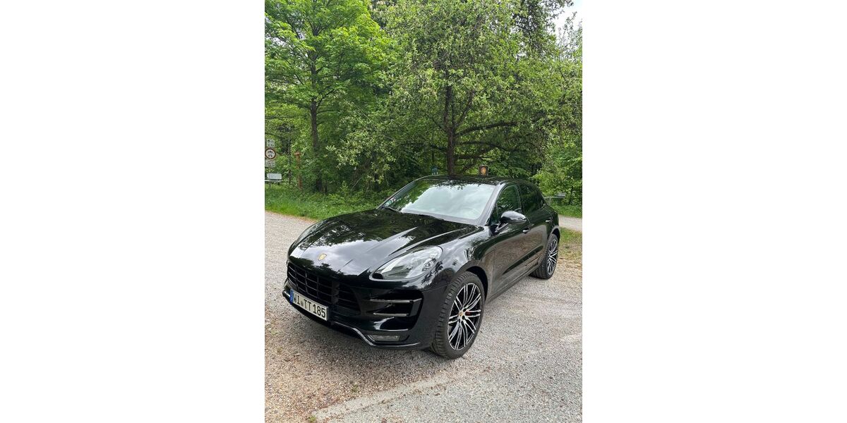 Porsche Macan 283.000 km 28.000 € Wiesbaden 65189
