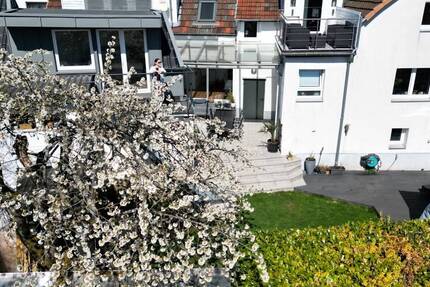 Haus Taunusstein / Neuhof Neuhof - 8 Zimmer, 224 m&sup2;, 749.000&euro; | Angebot:26218735