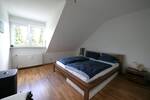 Gepflegte DG-Wohnung mit Garage in Taunusstein-Bleidenstadt