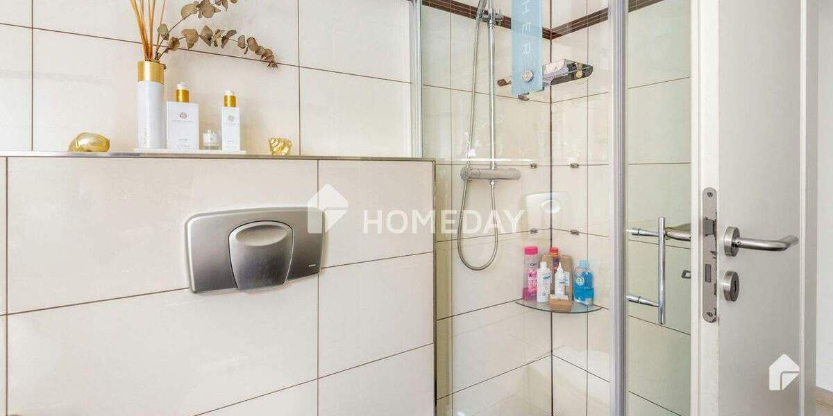 Etagenwohnung Mainz Mombach - 4 Zimmer, 110 m&sup2;, 560.000&euro; | Angebot:25773204