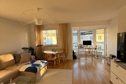 UNTERMIETE: 2-Zimmer Wohnung in Wiesbaden-Mitte