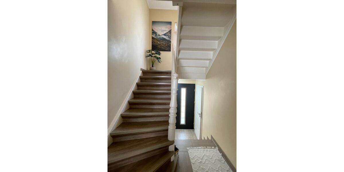 Doppelhaushälfte Hattersheim am Main - 6 Zimmer, 158 m&sup2;, 689.000&euro; | Angebot:23584963