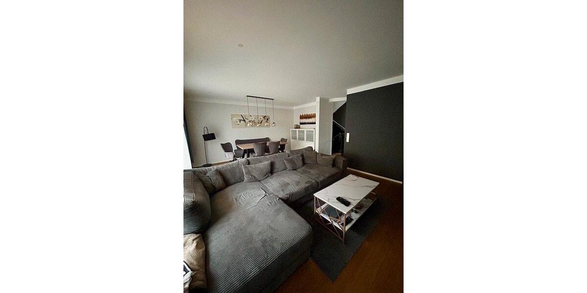 Reihenhaus Wiesbaden Schierstein - 5 Zimmer, 156 m&sup2;, 749.000&euro; | Angebot:26398207