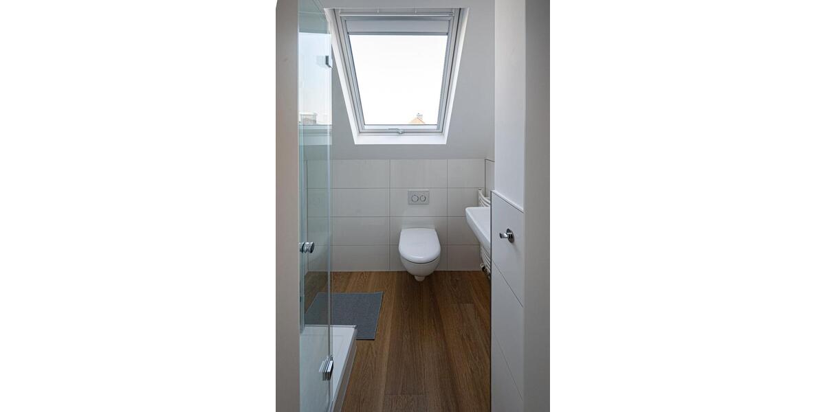 Dachgeschoßwohnung Kronberg im Taunus - 2 Zimmer, 41 m&sup2;, 1.150&euro; | Angebot:26048529