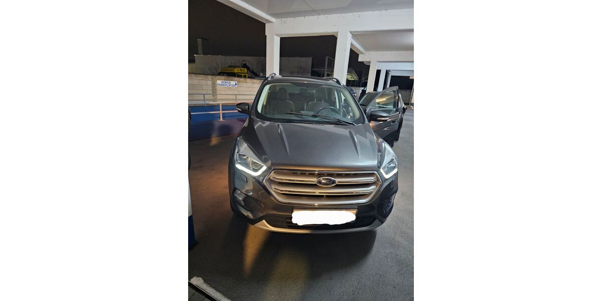 Ford Kuga 87.577 km 15.500 &euro; Hochheim am Main 65239