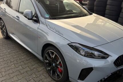 BMW 120 8.952 km 33.933 &euro; Hofheim 65719