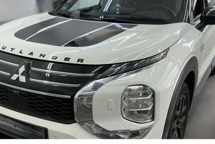 Mitsubishi Outlander 7.100 km 44.880 &euro; Idstein 65510