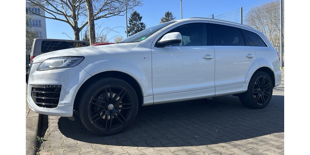 Audi Q 7 186.000 km 22.900 € Wiesbaden 65183