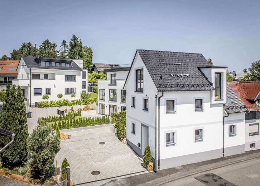 Haus zum Mieten in Taunusstein 2.500 € 174.28 m²