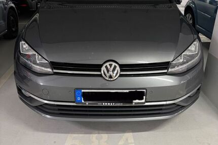VW Golf 142.000 km 11.800 &euro; Mainz 55122