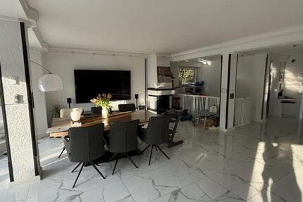 Freistehendes Haus im Taunus, Garage, Sauna, großer Garten 4 zimmer