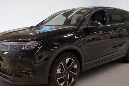 Opel Grandland (X) 7.999 km 29.995 &euro; Wiesbaden 65201