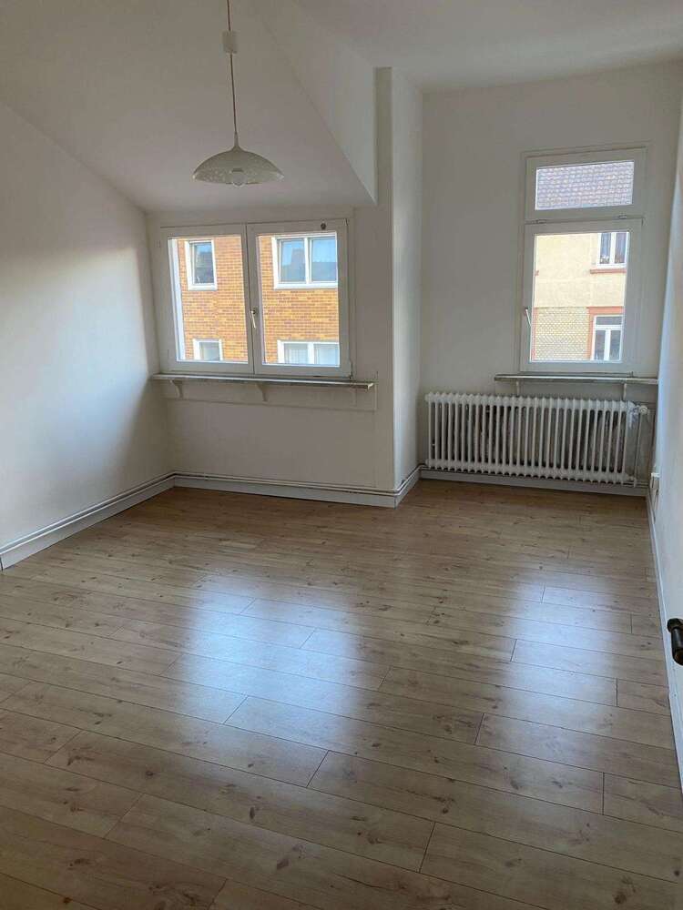 Wohnung zum Mieten in Niederrad 850 € 66 m²