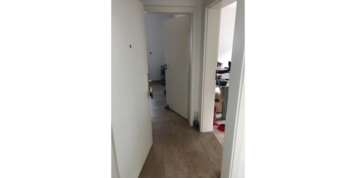 Erdgeschoßwohnung Wiesbaden Mainz-Amöneburg - 3 Zimmer, 70 m&sup2;, 1.300&euro; | Angebot:26278168