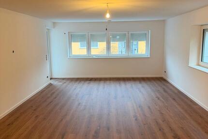 Wohnung Bad Schwalbach - 4 Zimmer, 100 m&sup2;, 1.450&euro; | Angebot:26045044