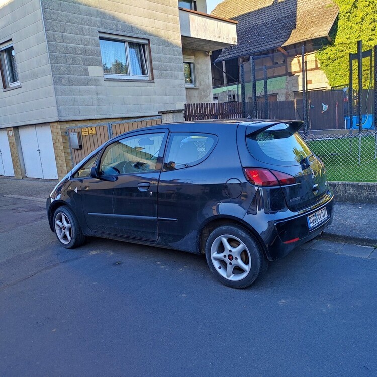 Mitsubishi Colt 250.000 km 2.199 € Aarbergen 65326