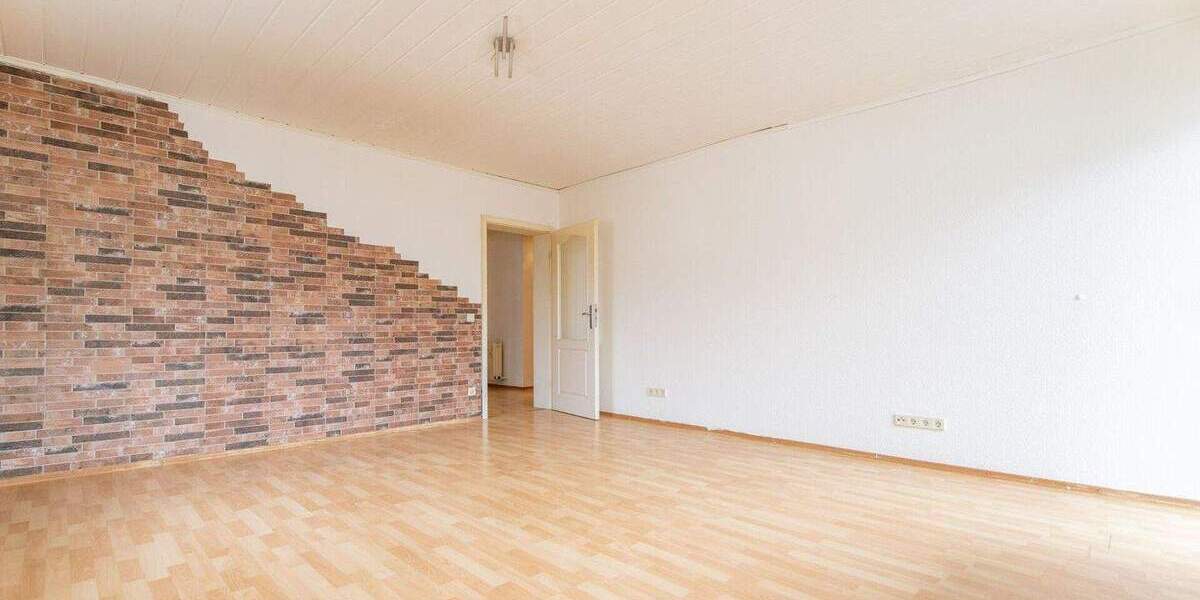 Etagenwohnung Wiesbaden Klarenthal - 3 Zimmer, 73 m&sup2;, 238.000&euro; | Angebot:24906026