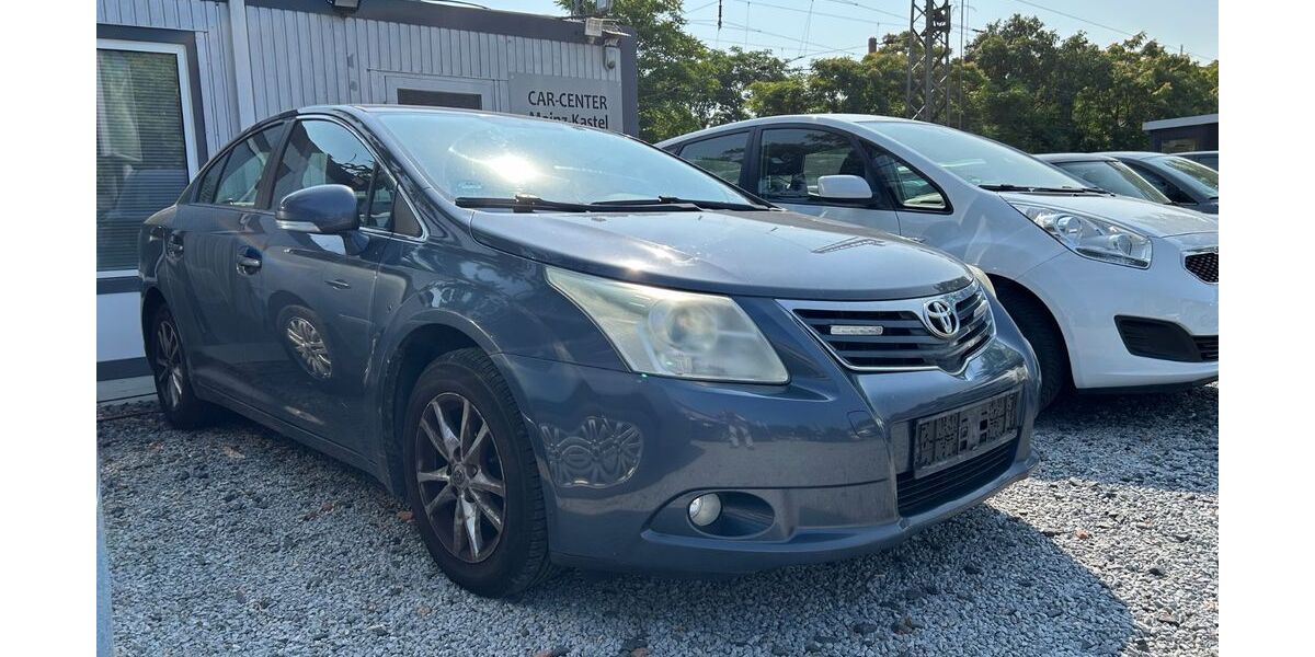 Toyota Avensis 198.700 km 2.999 &euro; Mainz-Kastel 55252