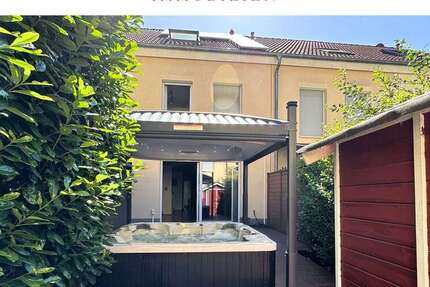 Haus Rüsselsheim / Königstädten Königstädten - 6 Zimmer, 141 m&sup2;, 579.000&euro; | Angebot:27005722