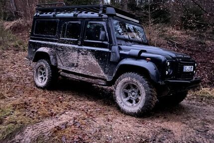 Land Rover Defender 107.999 km 39.200 &euro; Oestrich-Winkel 65375