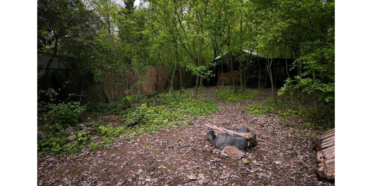 Grundstück Wiesbaden Bierstadt - 250&euro; | Angebot:26250652