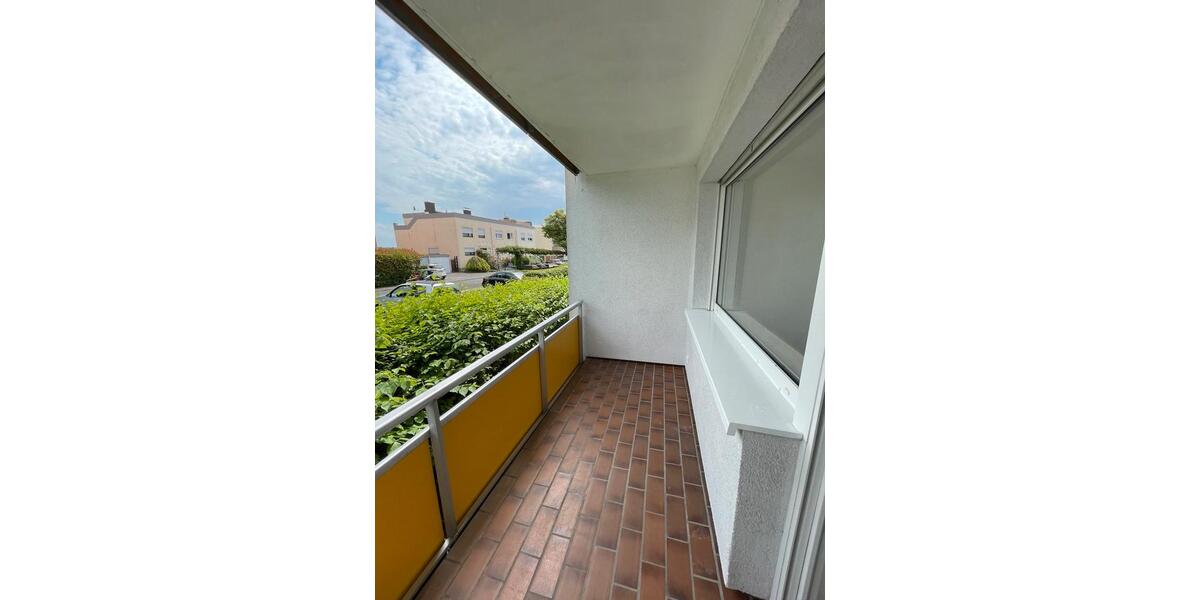 Hochparterre Wiesbaden Mainz-Amöneburg - 2.5 Zimmer, 77 m&sup2;, 260.000&euro; | Angebot:26690446