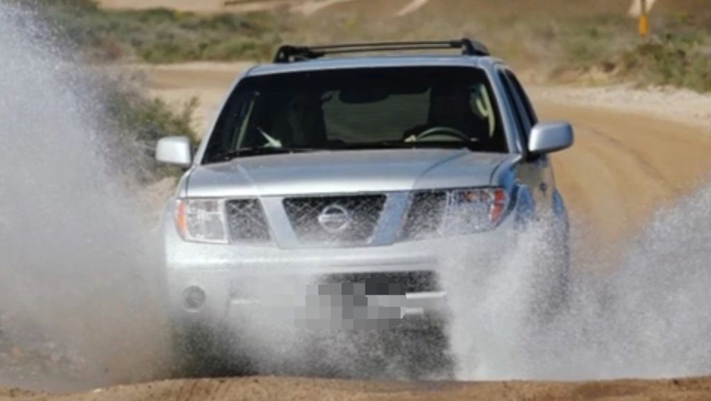 Nissan Pathfinder 178.000 km 20.000 &euro; Wiesbaden 65195