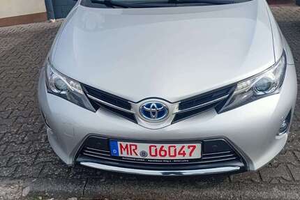 Toyota Auris 100.000 km 13.800 &euro; Mombach 55120