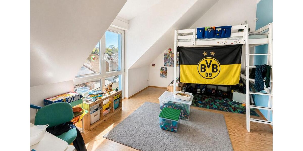 Einfamilienhaus Idstein - 7 Zimmer, 179 m&sup2;, 1.790&euro; | Angebot:26578267