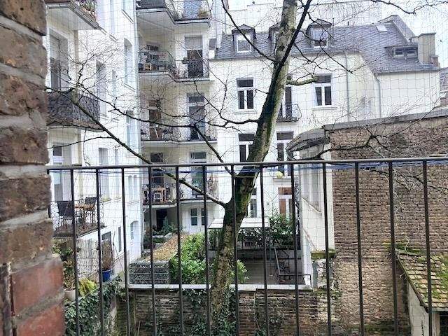 Etagenwohnung Wiesbaden Südost - 4 Zimmer, 124 m&sup2;, 1.900&euro; | Angebot:25772220