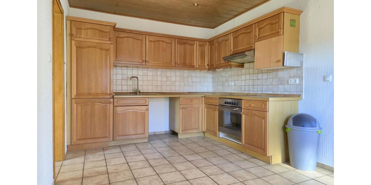 DOGS WELCOME IN DUPLEX HOME! Cozy house with fitted kitchen and spacious courtyard 4 zimmer