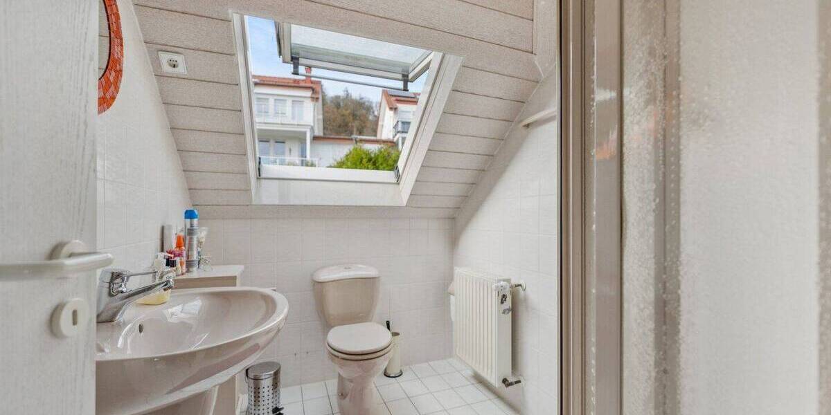 Einfamilienhaus Niedernhausen Engenhahn - 1 Zimmer, 247 m&sup2;, 705.000&euro; | Angebot:26190543