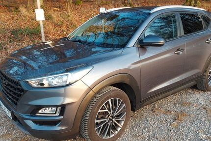 Hyundai TUCSON 46.500 km 21.740 &euro; Aarbergen 65326