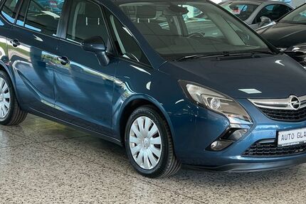 Opel Zafira 80.000 km 12.950 € Rüsselsheim 65428
