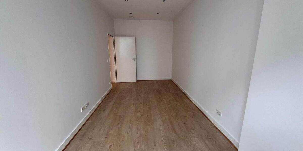 Etagenwohnung Wiesbaden Westend / Bleichstraße - 2 Zimmer, 76 m&sup2;, 1.143&euro; | Angebot:25263386