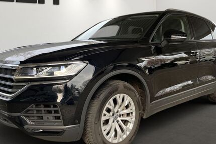 VW Touareg 77.515 km 35.950 € Eltville 65343