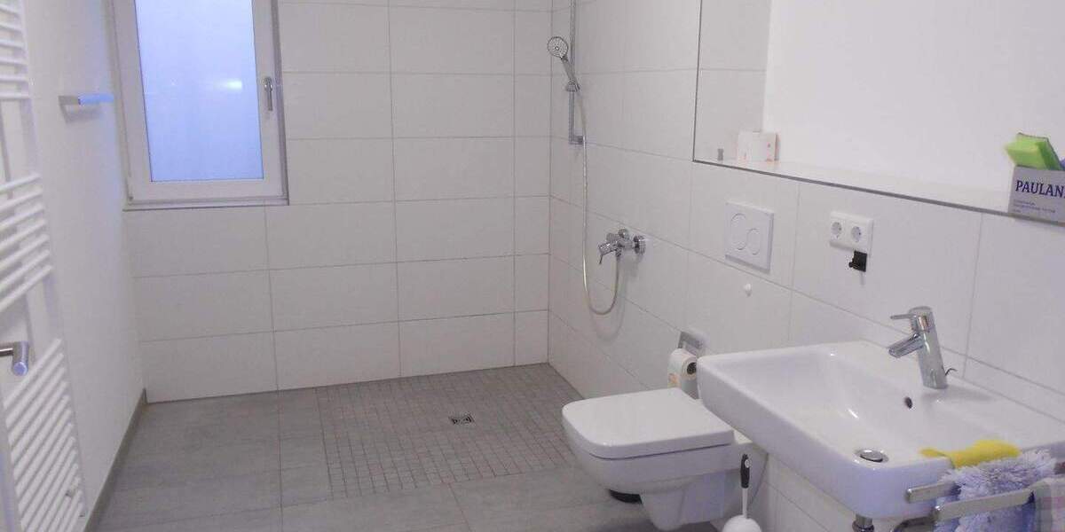 Etagenwohnung Groß-Gerau Gerau - 2 Zimmer, 74 m&sup2;, 850&euro; | Angebot:25071456