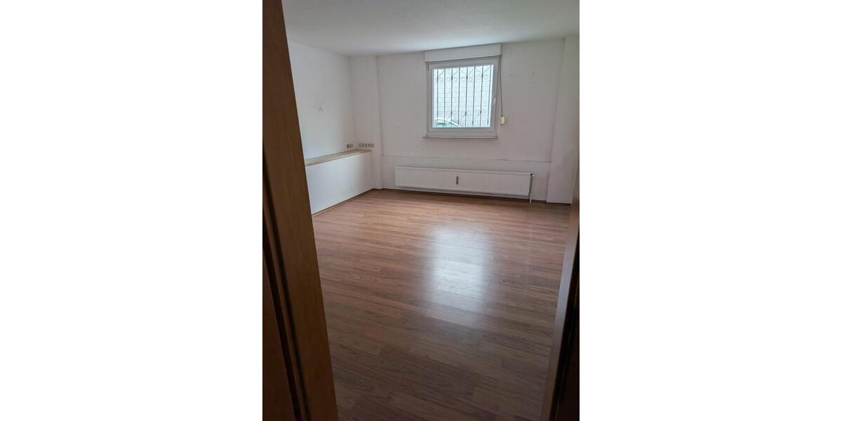 Mehrfamilienhaus, Wohnhaus Mainz Lerchenberg - 11 Zimmer, 262 m&sup2;, 690.000&euro; | Angebot:25995053