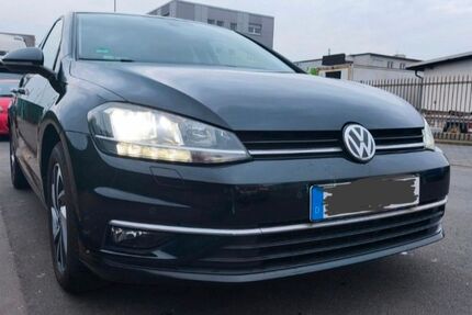 VW Golf 76.000 km 13.990 &euro; Eschborn 65790