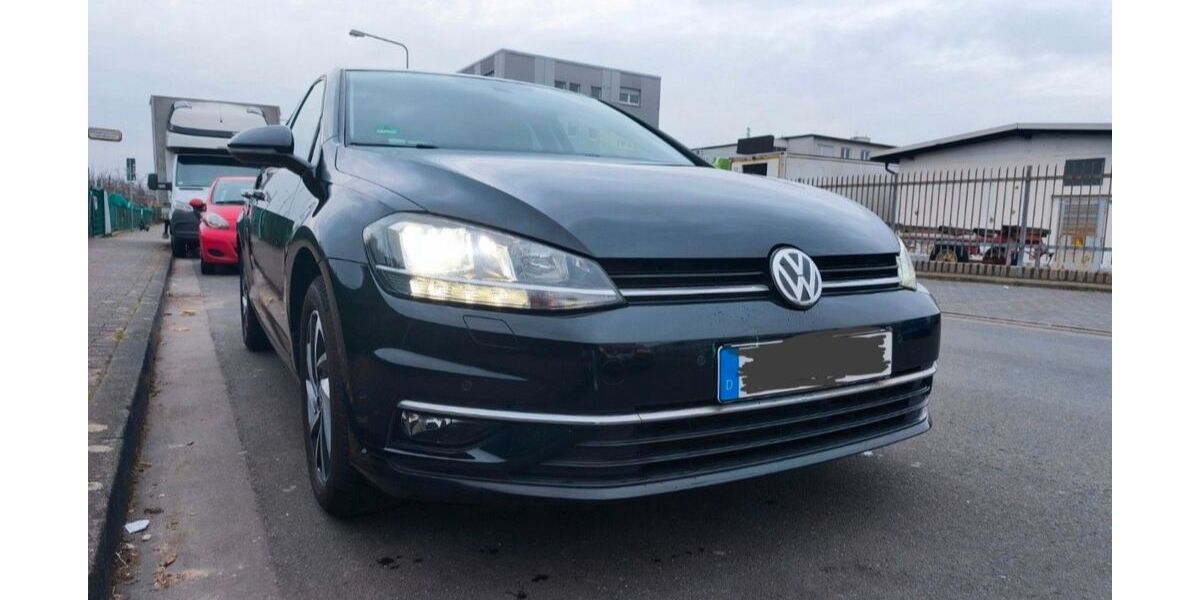 VW Golf 76.000 km 13.990 &euro; Eschborn 65790