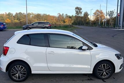 VW Polo 156.000 km 5.000 &euro; Mörfelden 64546